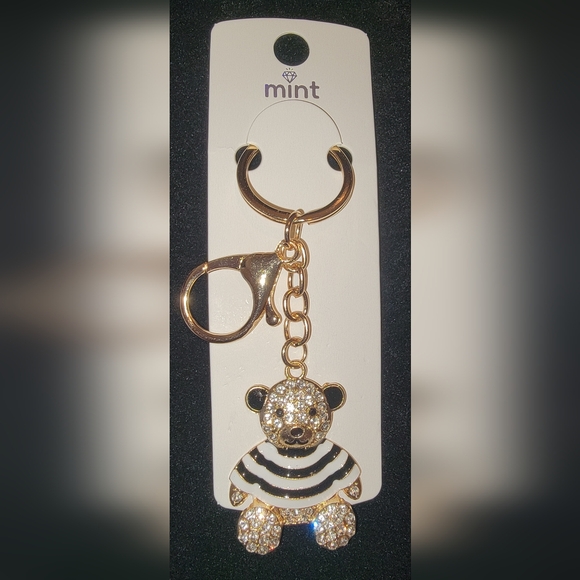 Mint Accessories - Teddy Bear Keychain
